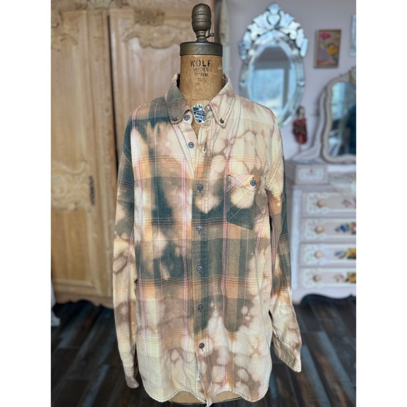 Upcycled Flannel Shirt M Firecracker Graphic Folk Art One of One - Picture 9 of 9